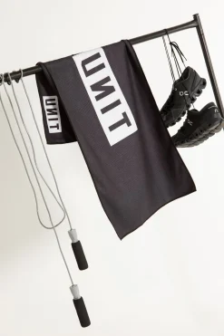 Unit Clothing UNIT Stack Sports Towel BLACK Store