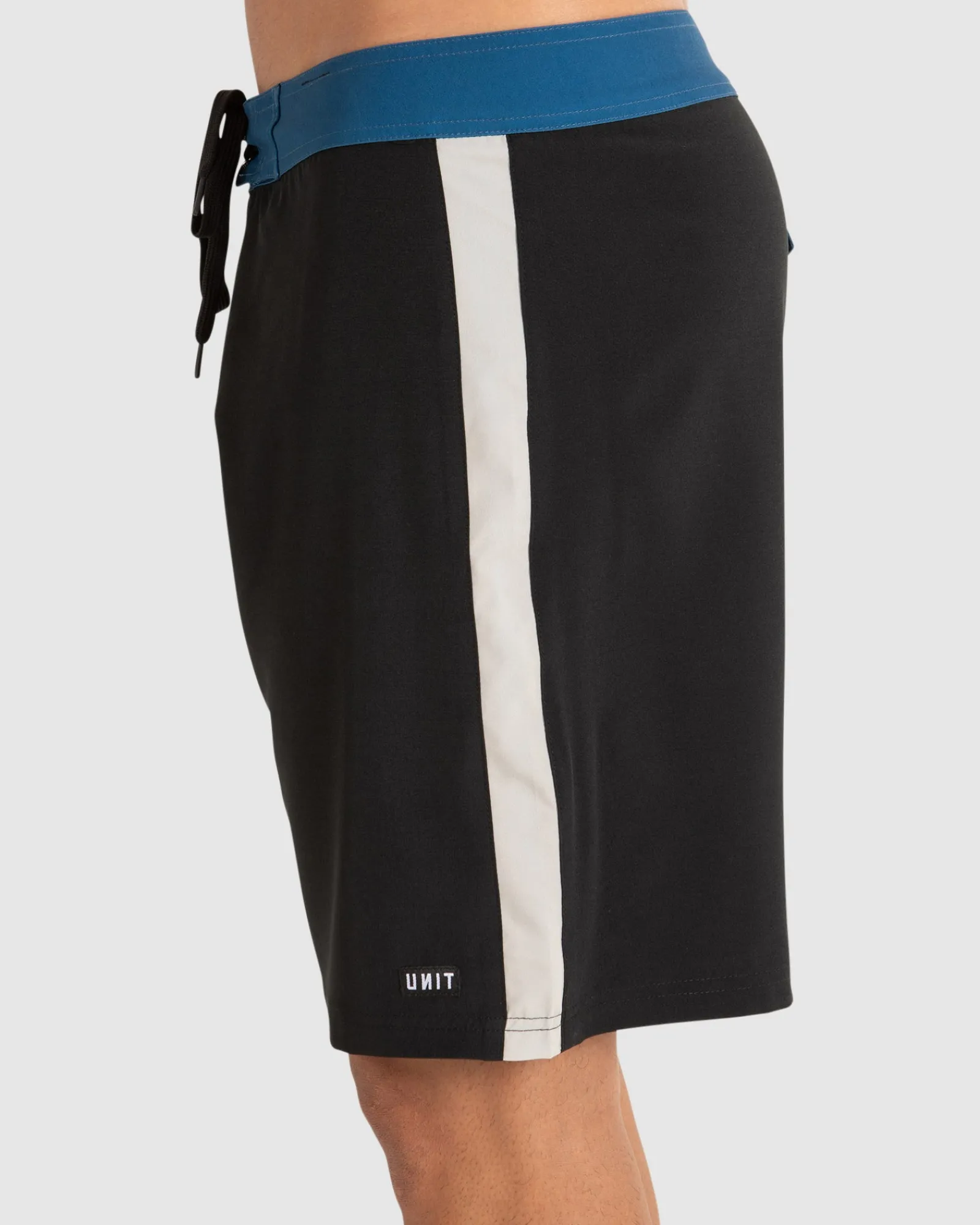 Unit Clothing UNIT Vault Mens 19" Boardshorts BLACK Shop